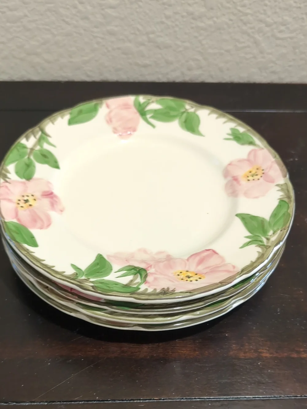 Four (4) Franciscan Desert Rose Bread Butter Dessert Appetizer Plates 6 3/8
